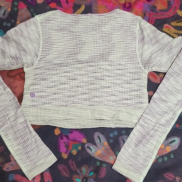 Lululemon Pale Yellow And Purple Long Sleeve Crop Top - Picture 2 of 6